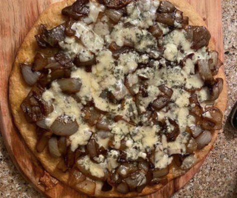 Classic Onion: Cauliflower Crust Pizza Recipe